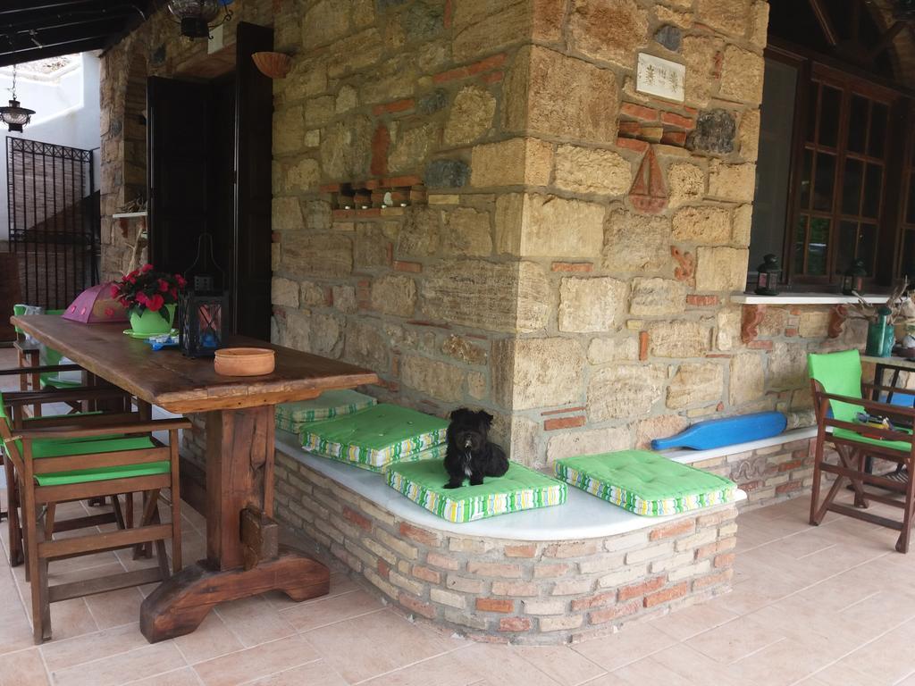 דירות Limniónas Kalogirou Stone House מראה חיצוני תמונה